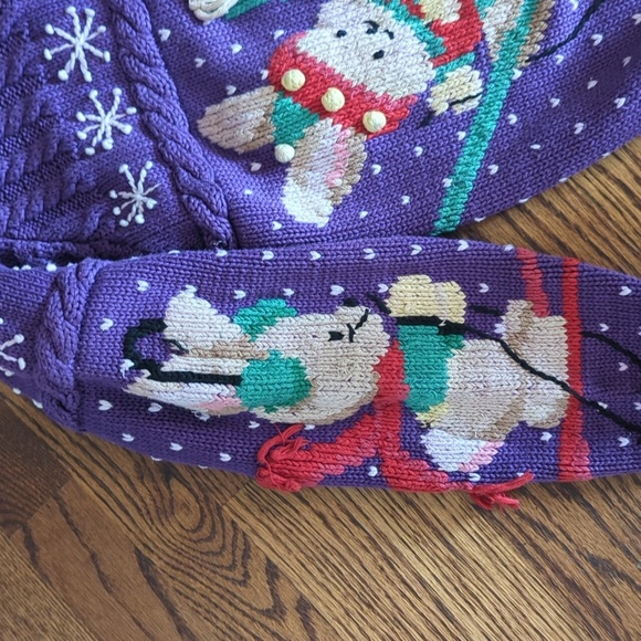 Vtg Hand Knit Ski bunnies Chunky Purple Cotton Novelty Cardigan Sweater Sz M - Picture 10 of 14